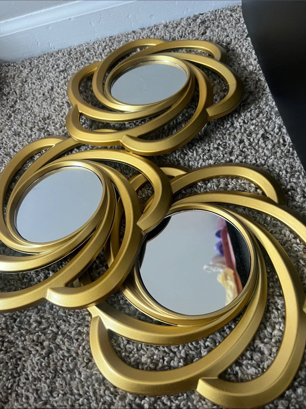 Gold Decorative Swirl Wall Mirror - Home Wall Decor